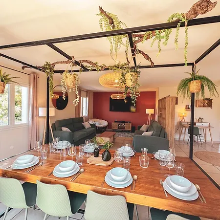 Villa Au Cœur Des Vignes, Aramonie, Piscine Privée