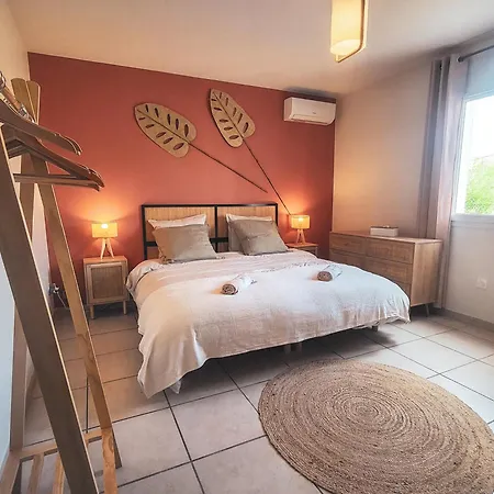Villa Au Cœur Des Vignes, Aramonie, Piscine Privée *
