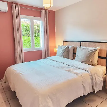 Au Cœur Des Vignes, Aramonie, Piscine Privée Laurens