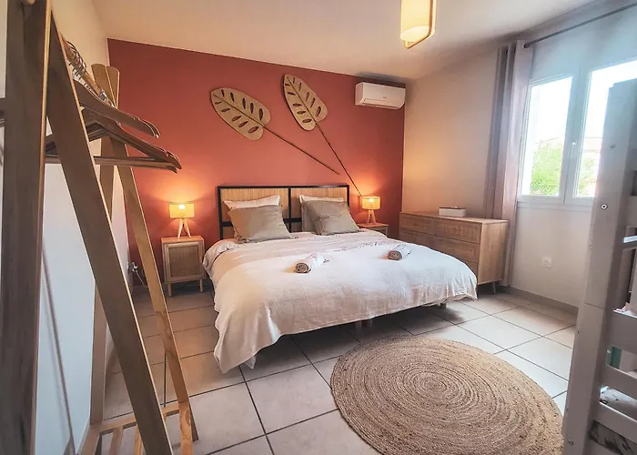 빌라 Au Coeur Des Vignes, Aramonie, Piscine Privee *